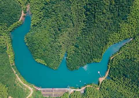 �������ຼ����ɽ�彨��ˮ����&nbsp;&nbsp;�ٽ��г�����Ԫ����̬��������������������